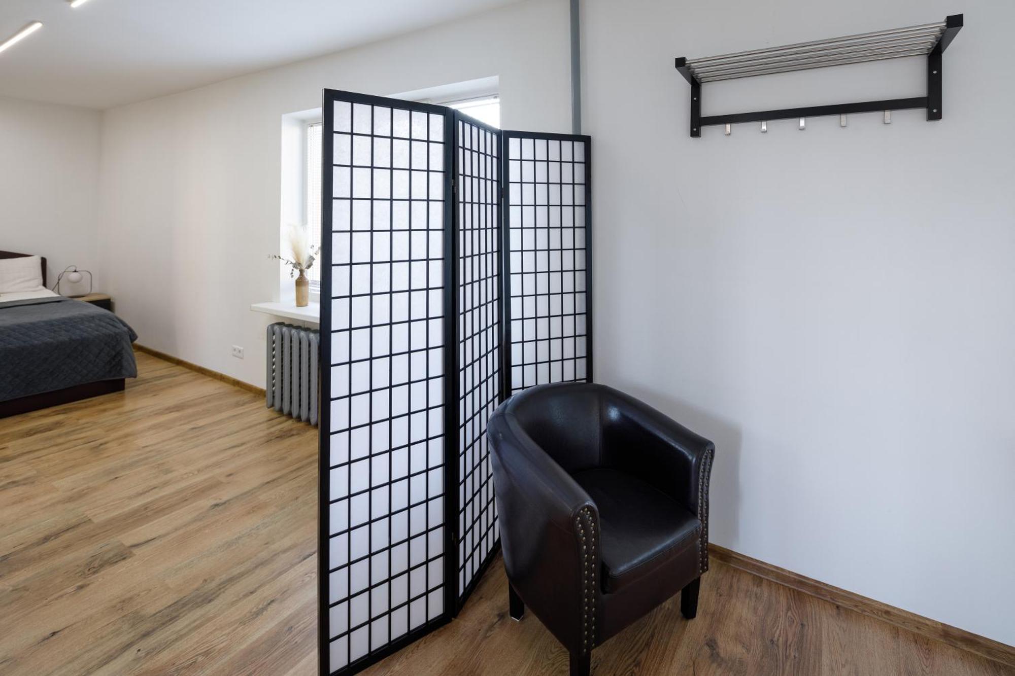 Brivibas Yard Apartment With Parking In City Center Riga Eksteriør bilde