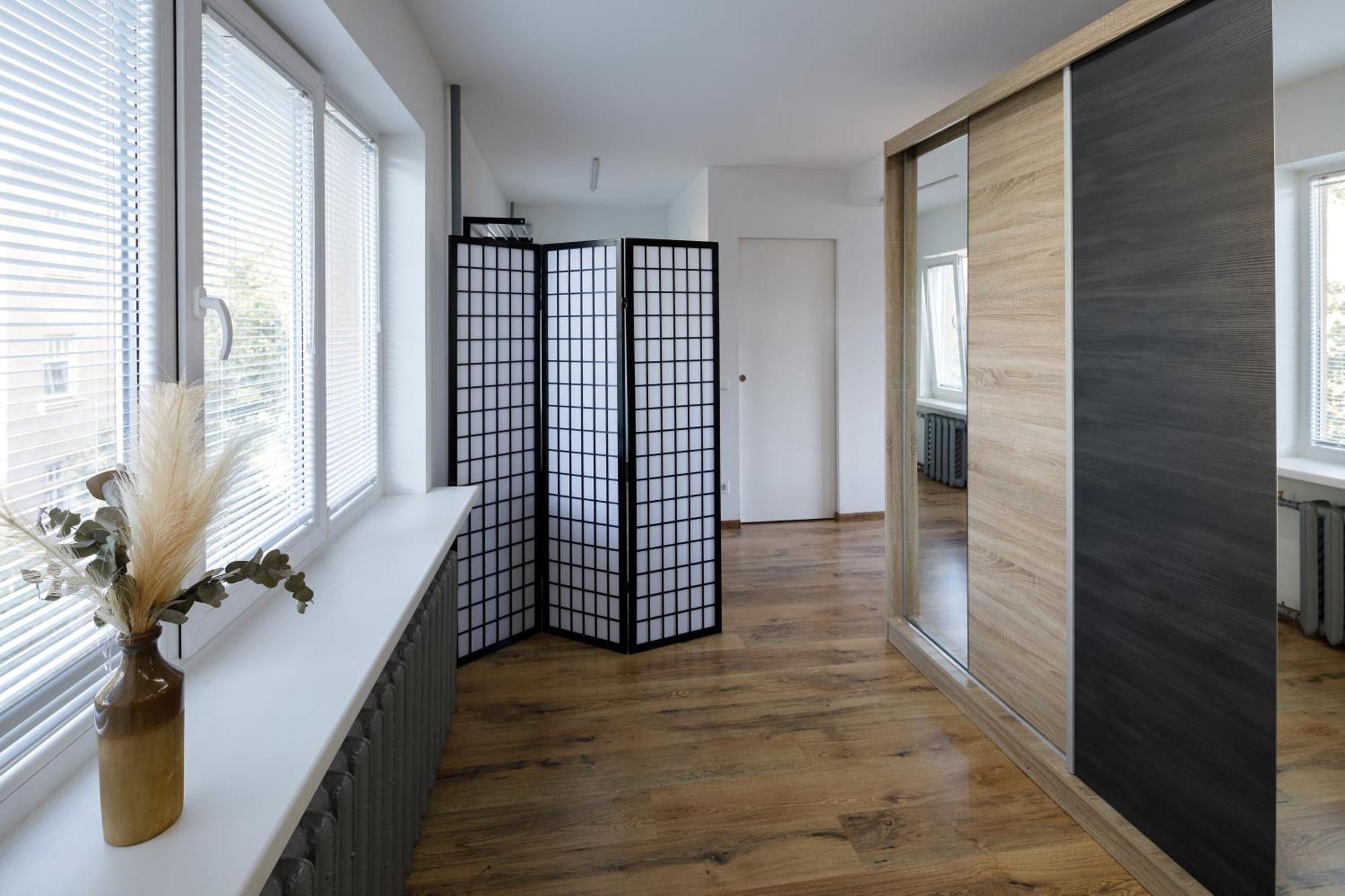 Brivibas Yard Apartment With Parking In City Center Riga Eksteriør bilde